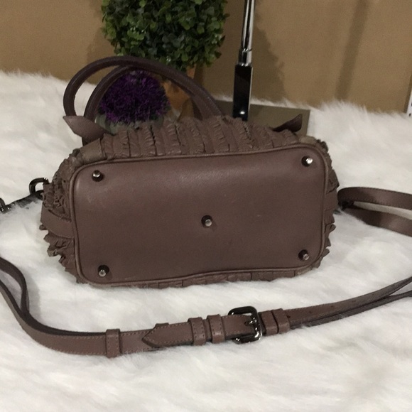 Burberry Old Rose Ruffled Leather Lowry Bag - Picture 8 of 15